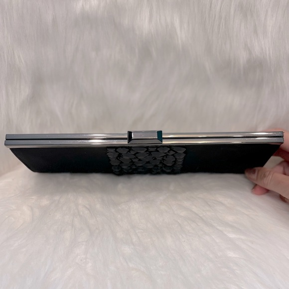 Banana Republic Clutch - Picture 3 of 8